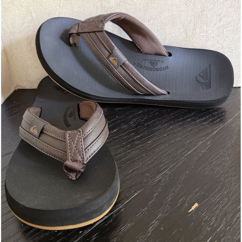 Quiksilver Men's Carver Squish Flip Flop Sandals Brown/Lt Brown/Black Sz 11